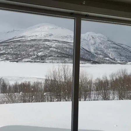 Fjord Northern Lights House Дом отдыха *