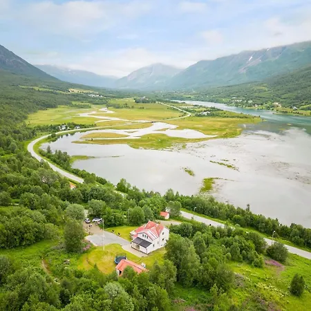 Fjord Northern Lights House Дом отдыха